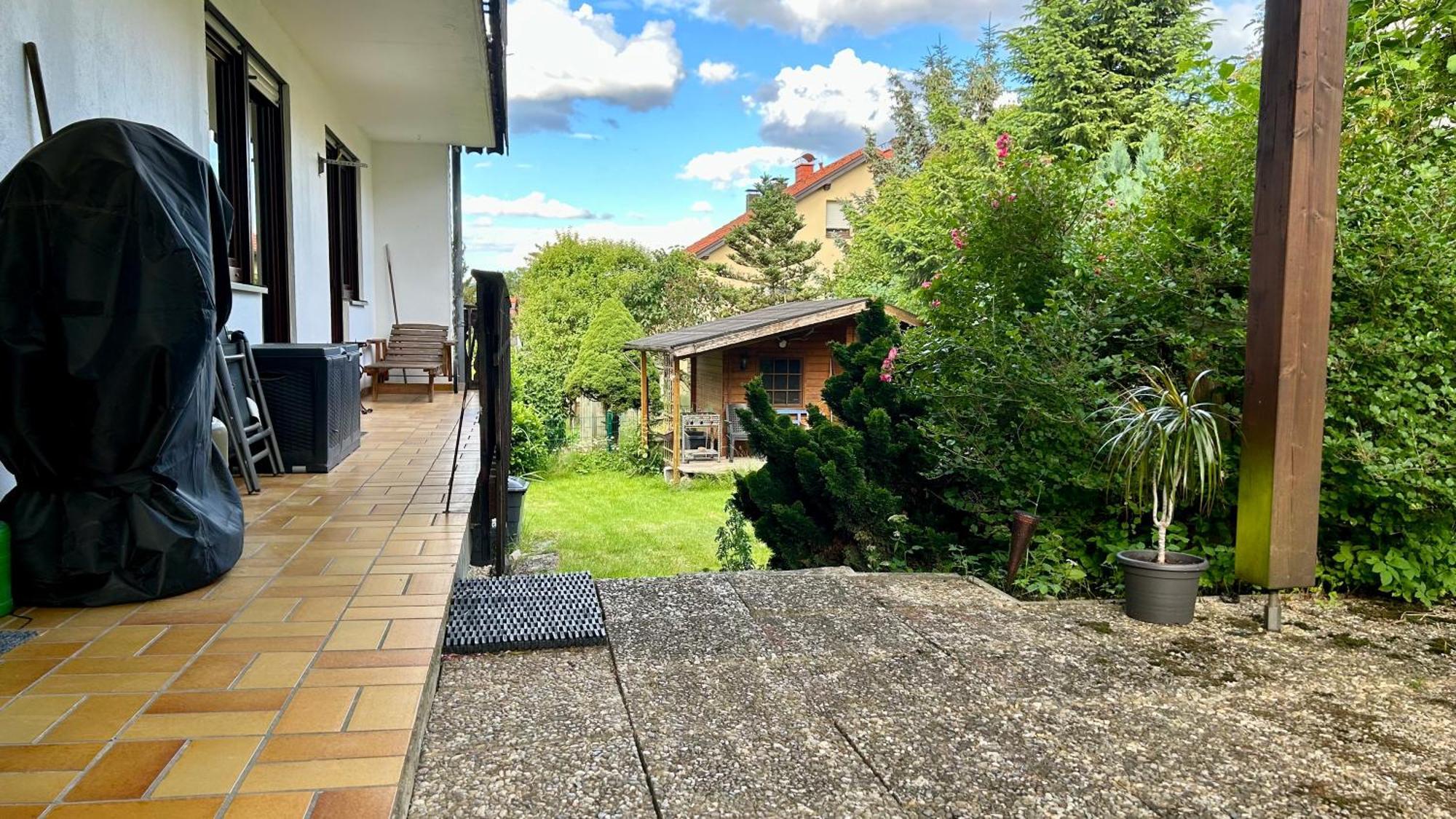 Grosszuegige Wohnung Mit Terrasse Und Gartenzugang - Das Komplette Erdgeschoss Bindlach Ngoại thất bức ảnh