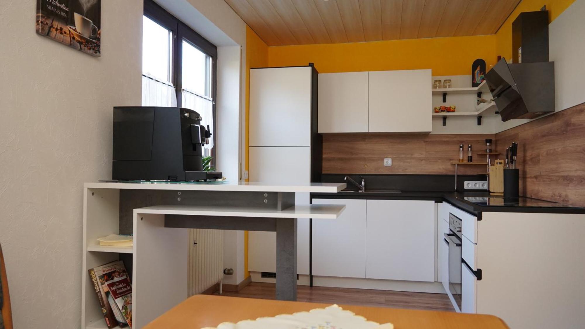 Grosszuegige Wohnung Mit Terrasse Und Gartenzugang - Das Komplette Erdgeschoss Bindlach Ngoại thất bức ảnh